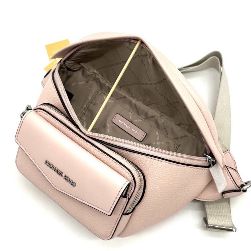 Michael Kors Maisie Large 2 in 1 Sling Pack Crossbody Bag Powder Blush (NWT) - Picture 10 of 12